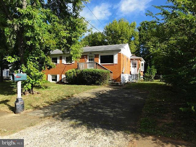 9409 Blackstone Road Manassas, VA 20110 - Photo 1 of 18 Exterior (Front)