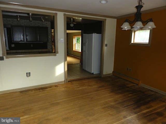 9409 Blackstone Road Manassas, VA 20110 - Photo 7 of 18 Dining Room