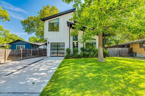 $725,000 | 302 Irma Drive, Unit 1, Austin, TX 78752
