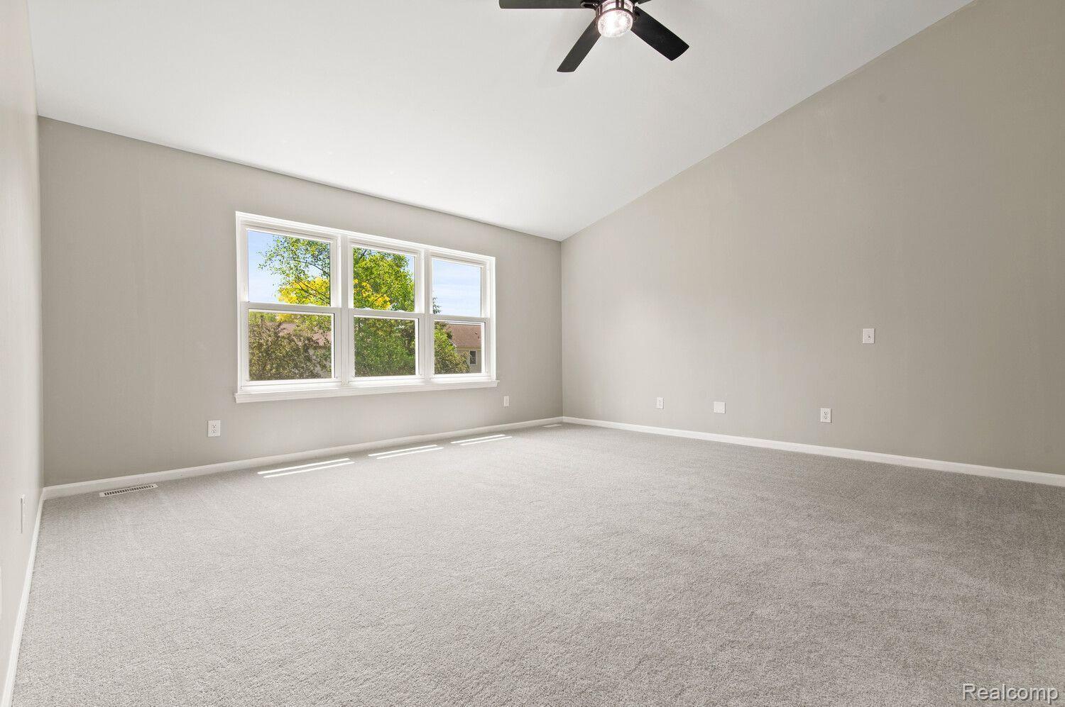 45659 Hanford Road Canton, MI 48187 - Photo 19 of 47 Gallery Image 19