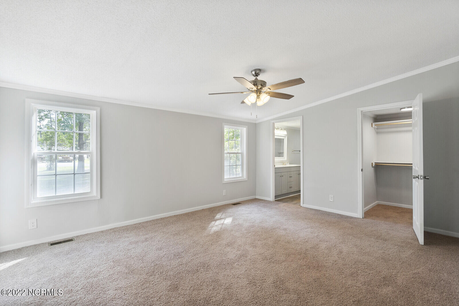 313 Howell Road Hubert, NC 28539 - Photo 25 of 40 25_DSC04529_mls