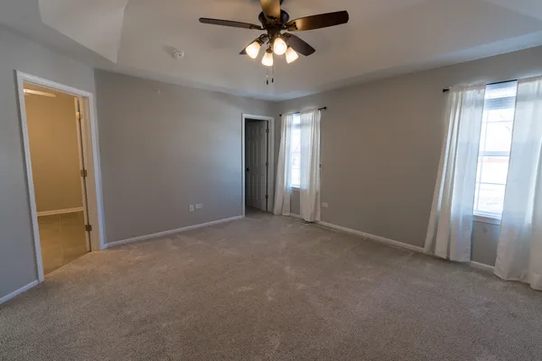 $469,000 | 2534 Huntleigh Lane, Woodridge, IL 60517