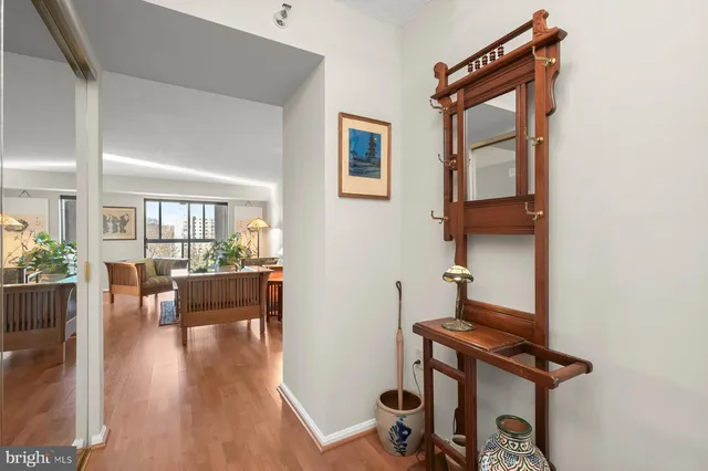 $174,900 | 15107 Interlachen Drive, Unit 2725, Silver Spring, MD 20906