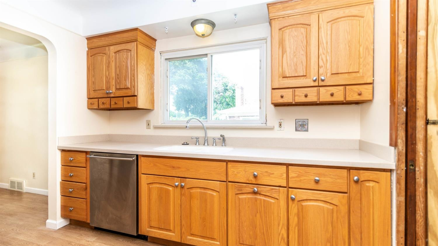 8939 Allen Road Allen Park, MI 48101 - Photo 13 of 28 Photo 13