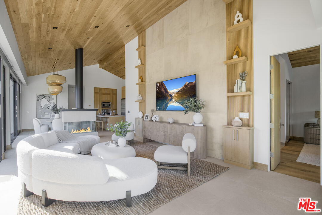 1754 Lechusa Road Malibu, CA 90265 - Photo 38 of 57