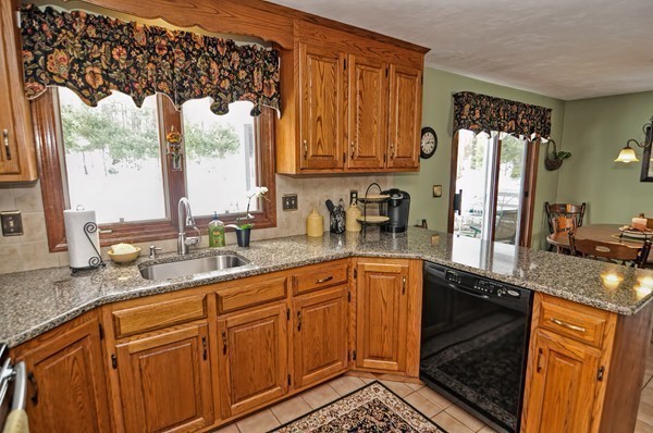 11 Walnut Hill Road Millis, MA 02054 - Photo 10 of 30 Gallery Image 10