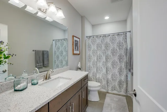 $879,900 | 3049 Mendota Drive, Summit, WI 53066