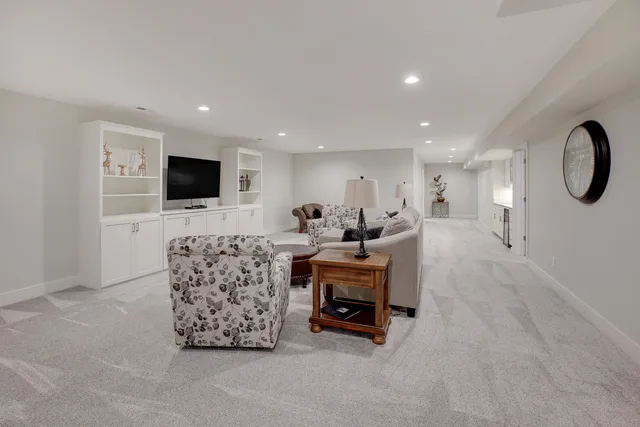 $879,900 | 3049 Mendota Drive, Summit, WI 53066