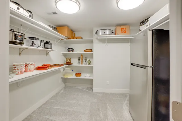 $879,900 | 3049 Mendota Drive, Summit, WI 53066