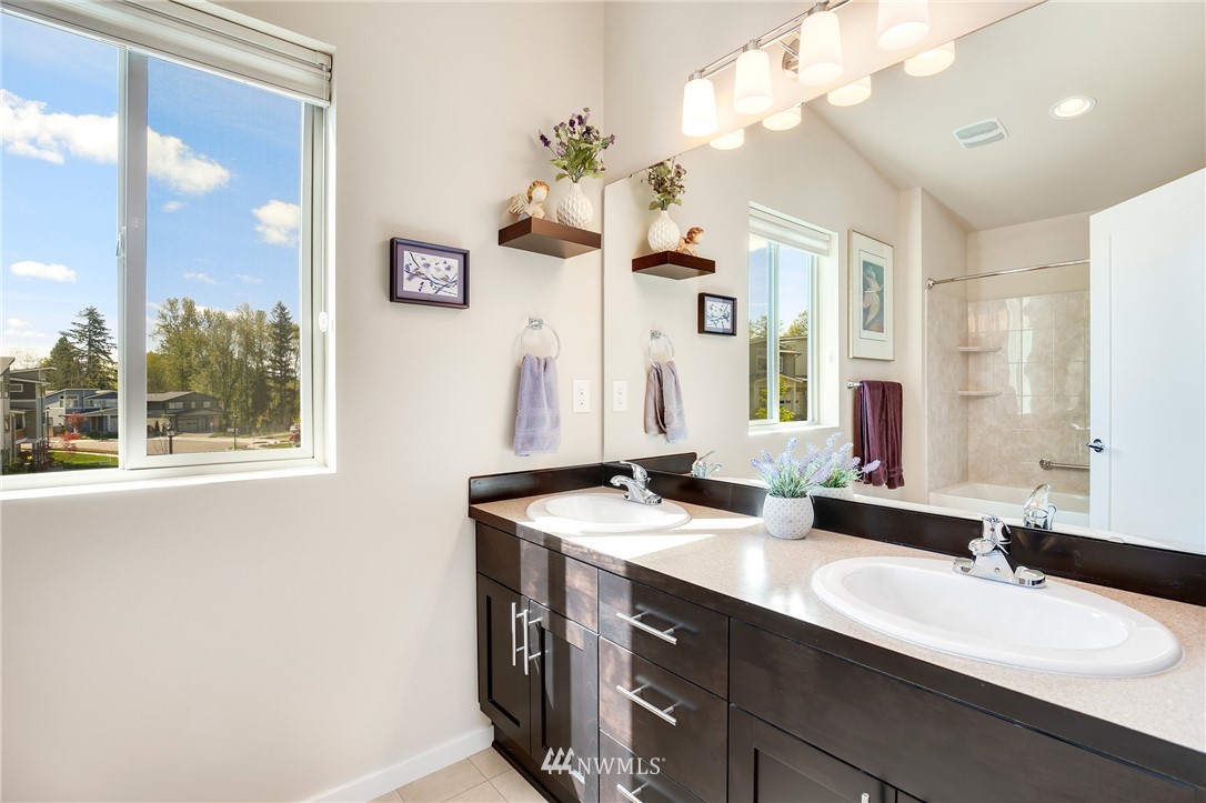10628 Southeast 187th Place Renton, WA 98055 - Photo 22 of 25 Gallery Image 22