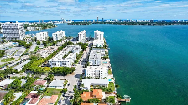$2,050 | 1750 South Treasure Drive, Unit 7, North Bay Village, FL 33141