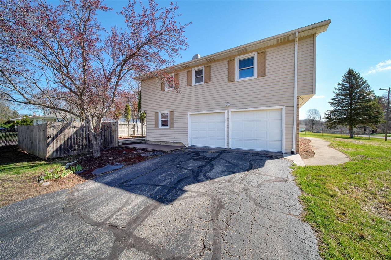 1190 Ferndale Road Jackson, MI 49201 - Photo 41 of 51