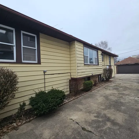 $199,900 | 2125 South 3rd Avenue, Maywood, IL 60153