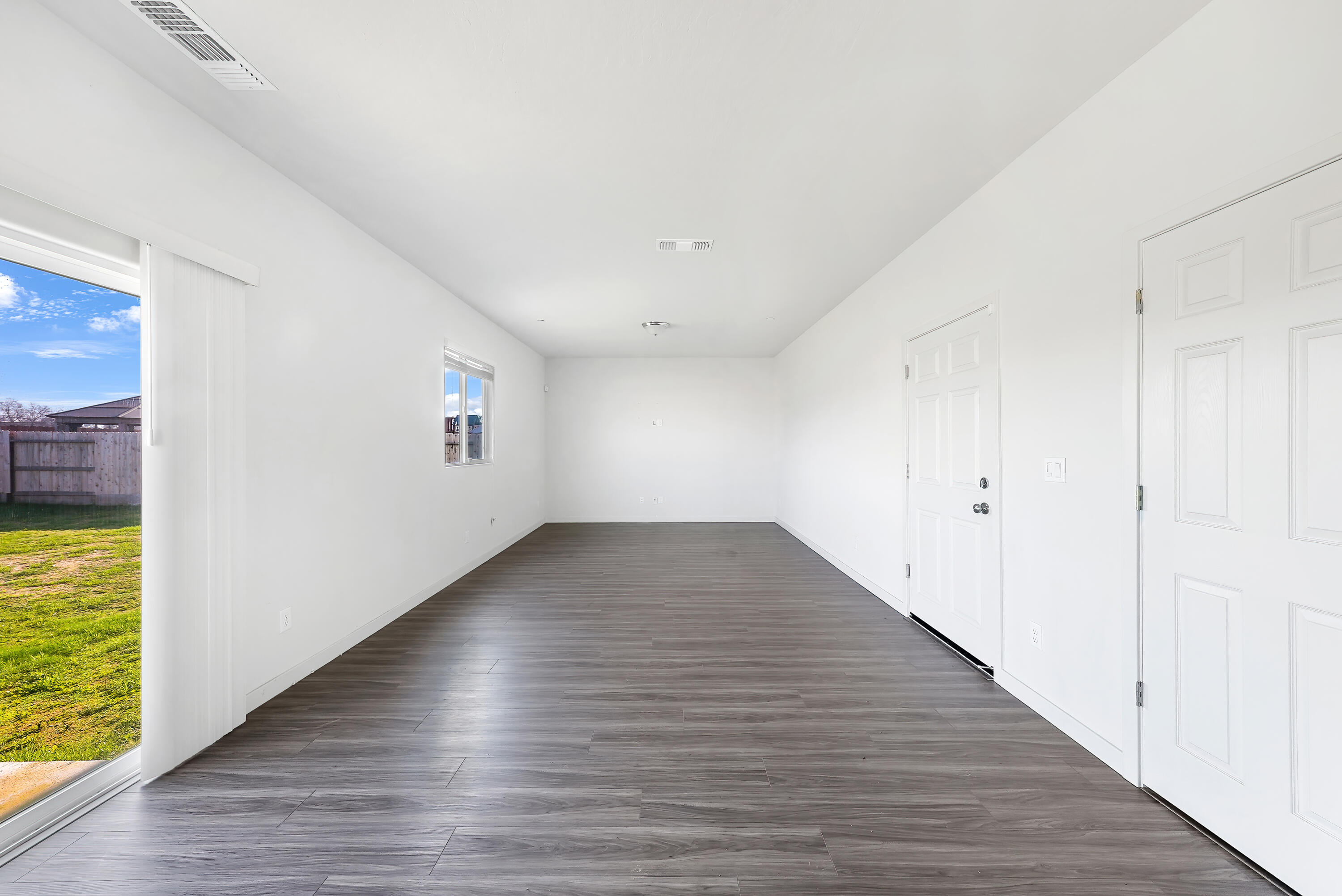 348 South Orange Avenue Reedley, CA 93654 - Photo 13 of 34 13