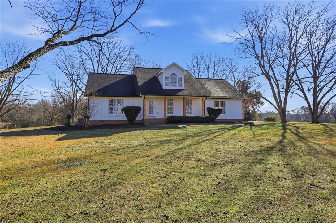 7390 Liberty Highway Pendleton, SC 29670 - Photo 3 of 46