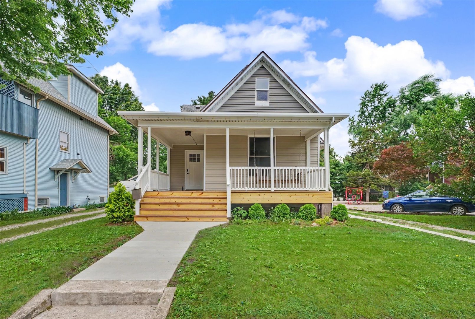 705 South State Street Champaign, IL 61820 - Photo 1 of 28