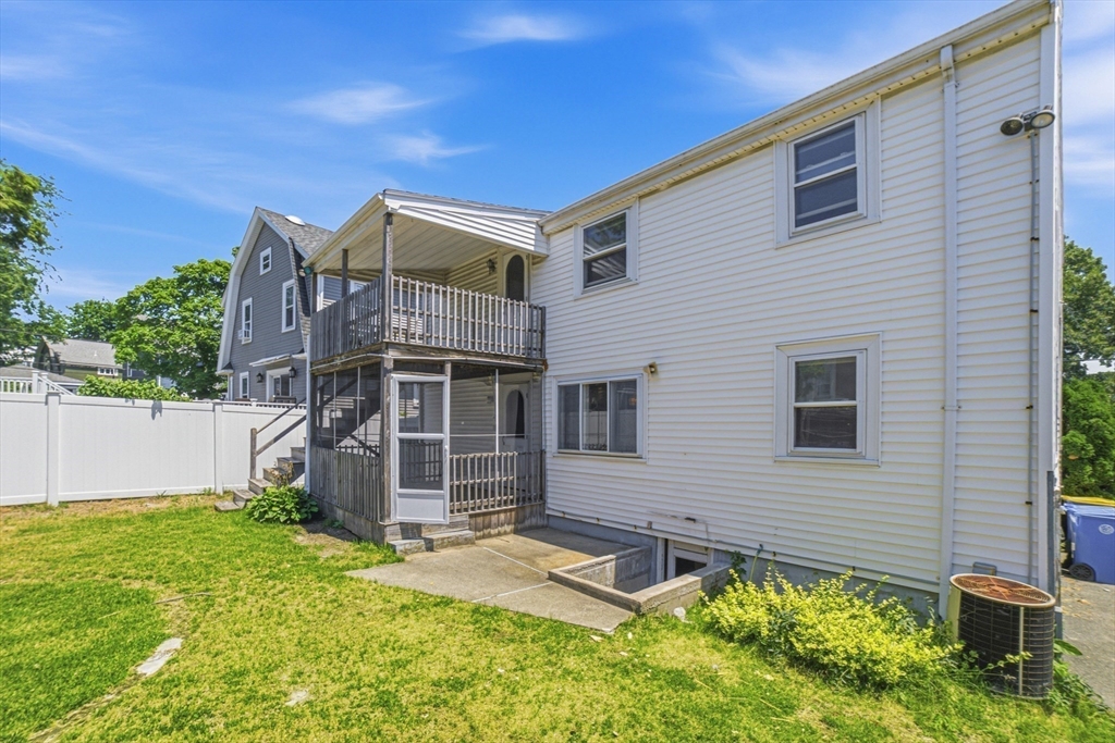 126 Brookfield Road Winthrop, MA 02152 - Photo 33 of 39