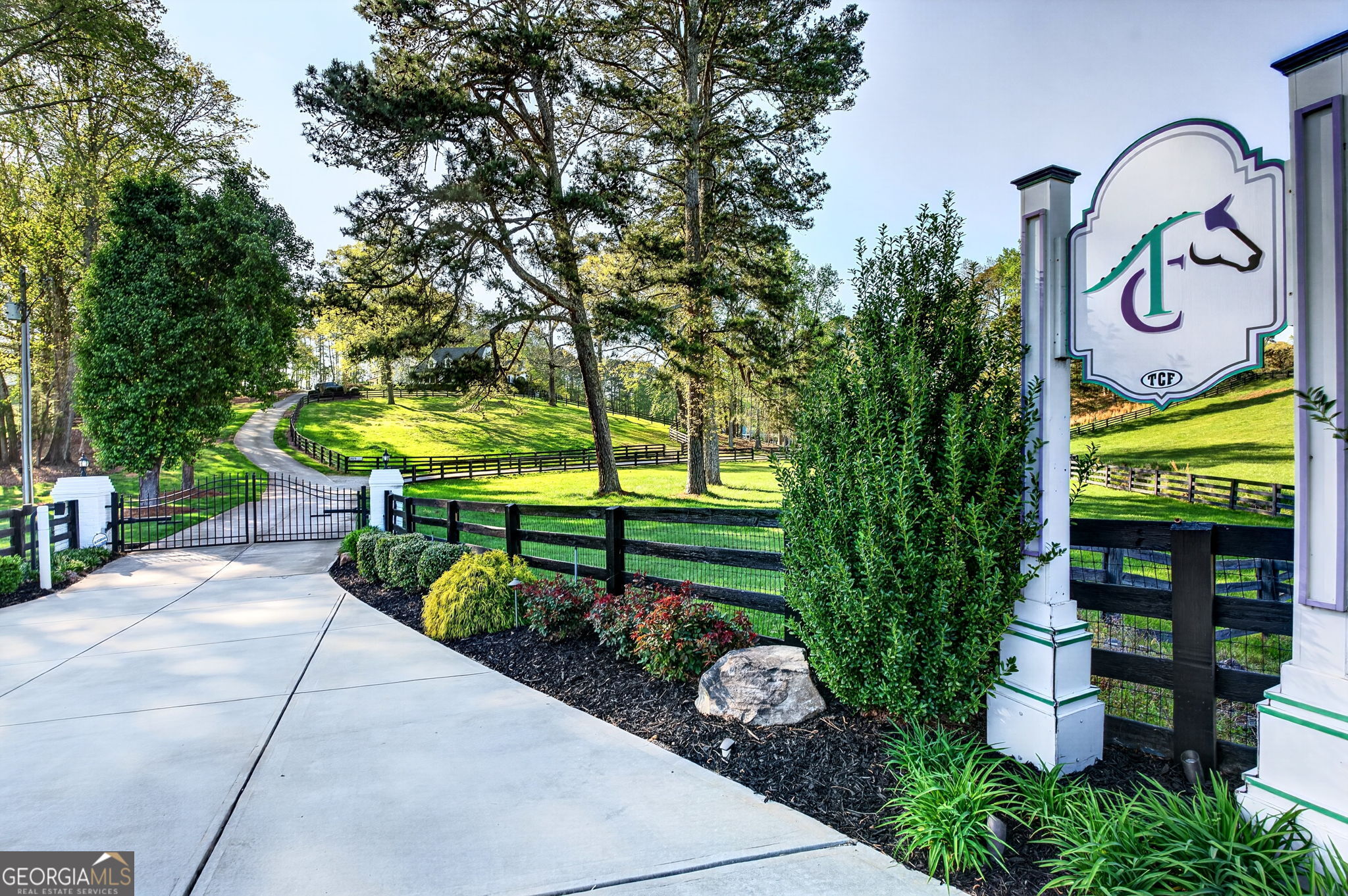 565 Old Lathemtown Road Canton, GA 30115 - Photo 4 of 73