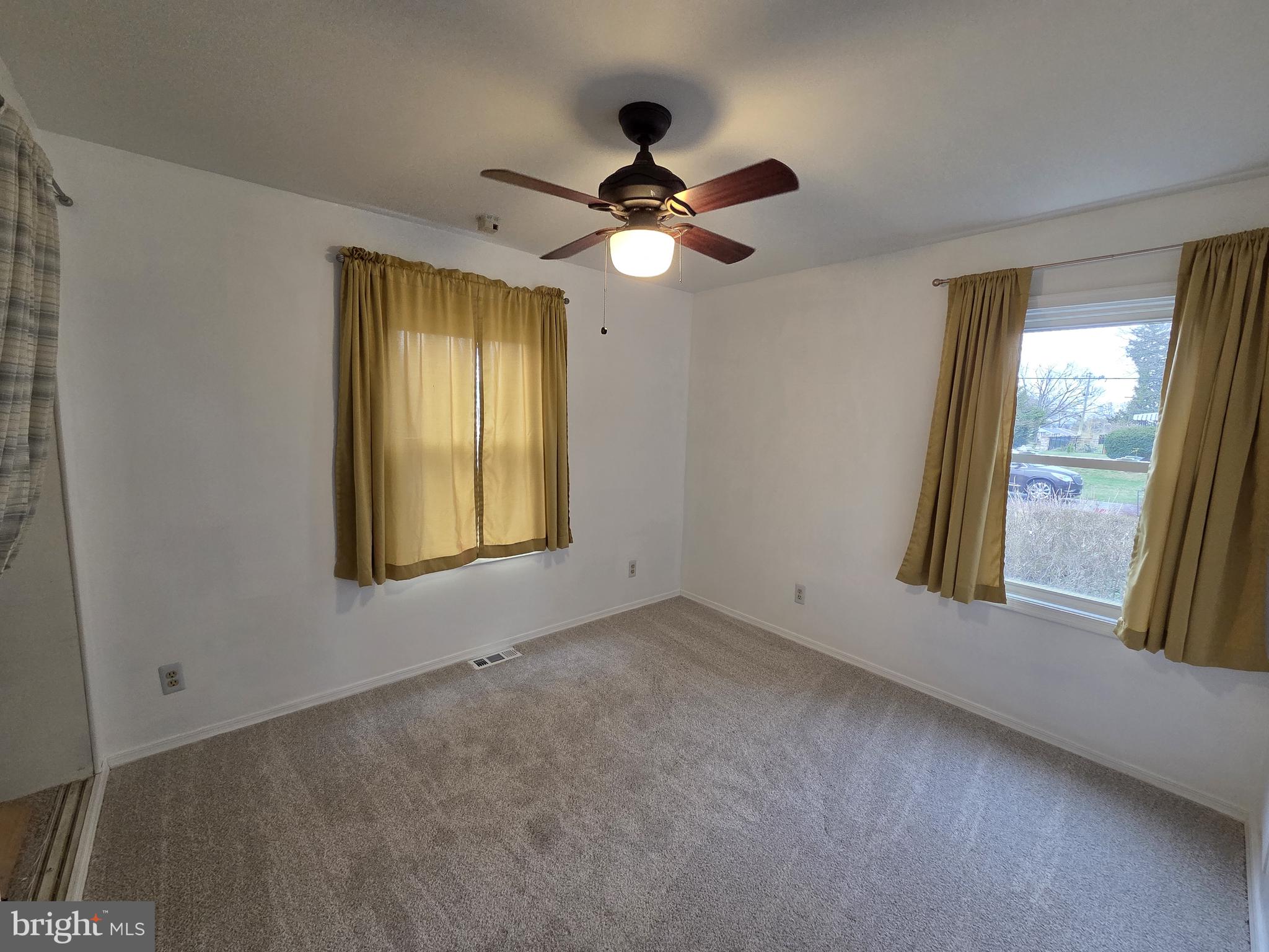 506 Harvey Road Claymont, DE 19703 - Photo 7 of 23