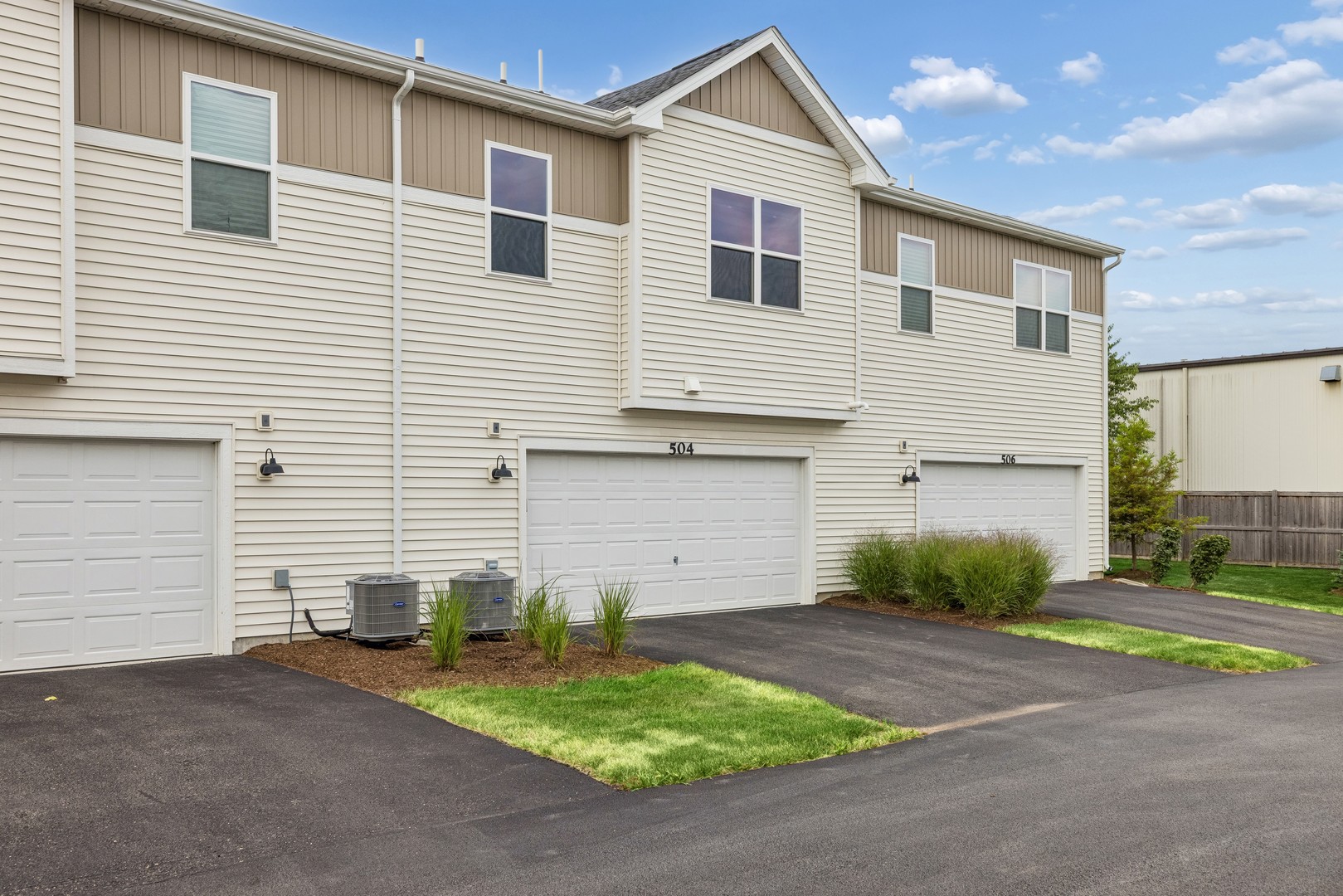 504 Comstock Road South Elgin, IL 60177 - Photo 20 of 20 Gallery Image 20