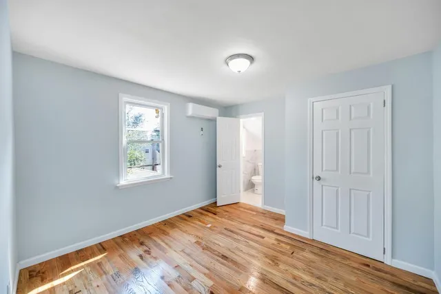 $829,999 | 225-20 111th Avenue | Queens Village