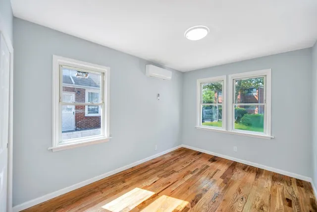 $829,999 | 225-20 111th Avenue | Queens Village