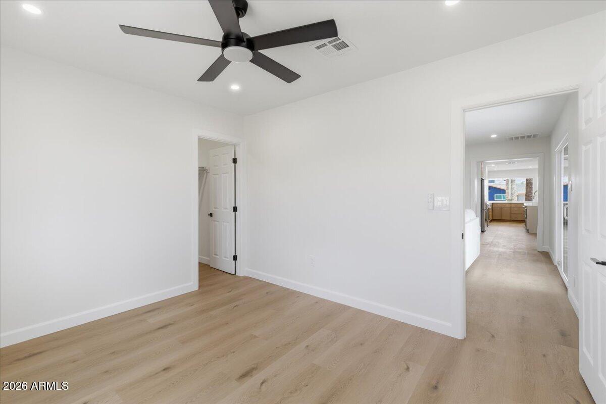 1024 East Butler Drive Phoenix, AZ 85020 - Photo 26 of 60 26-1024_E_Butler_Dr_26