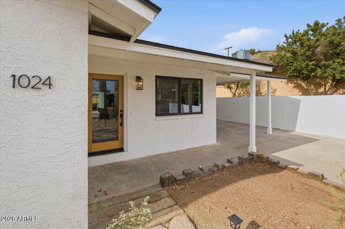 1024 East Butler Drive Phoenix, AZ 85020 - Photo 2 of 60 57-1024_E_Butler_Dr_57