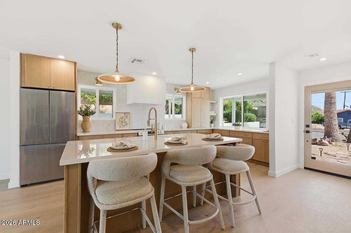 1024 East Butler Drive Phoenix, AZ 85020 - Photo 5 of 60 1024_E_Butler_Dr_Kitchen_1
