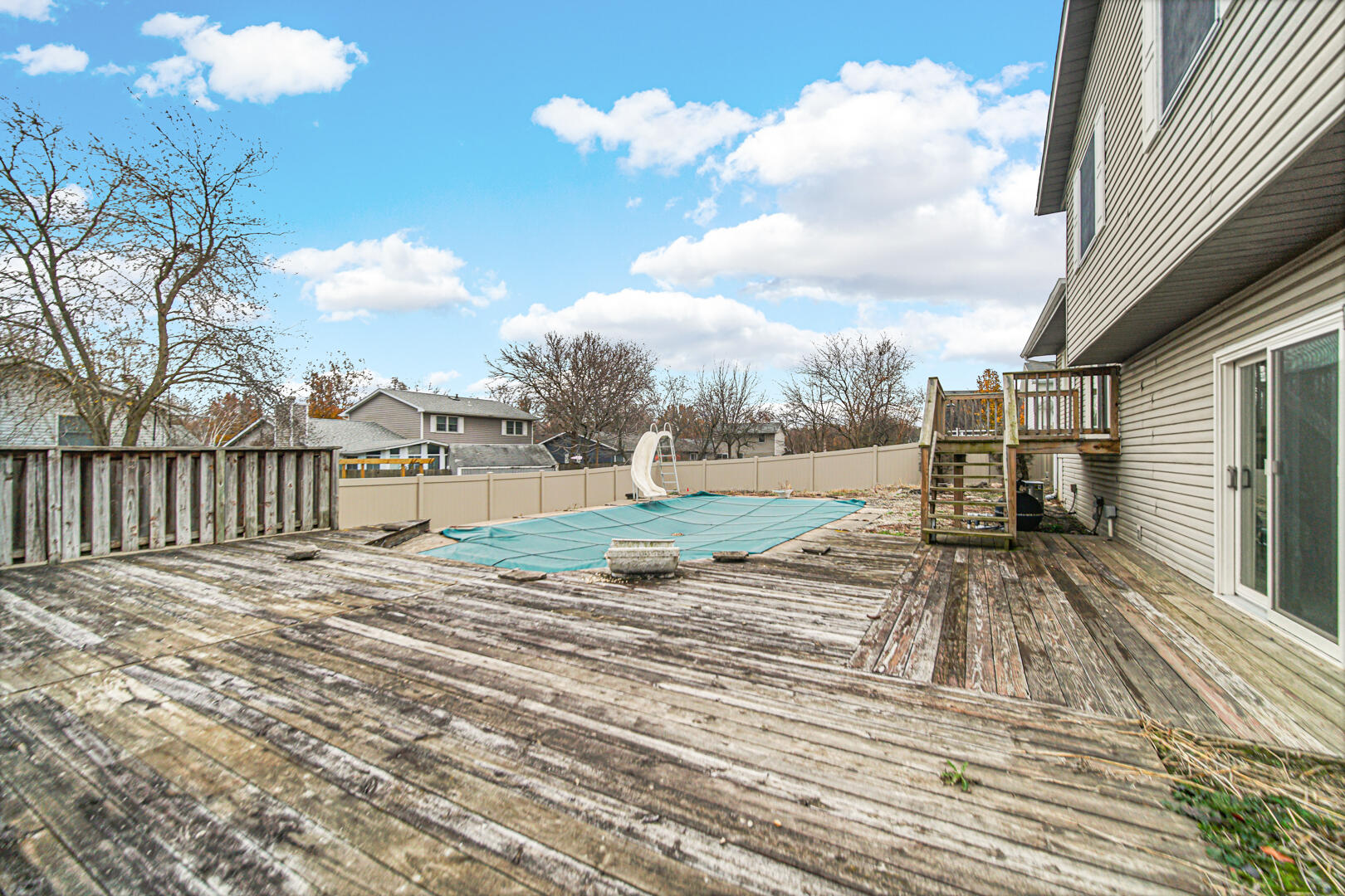 700 Meadow Lane Crown Point, IN 46307 - Photo 27 of 28 a view of a backyard