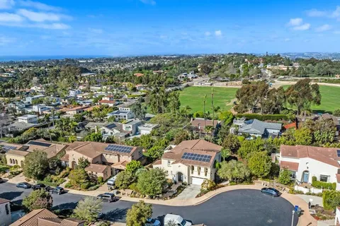 $3,595,000 | 1010 Scarlet Way, Encinitas, CA 92024