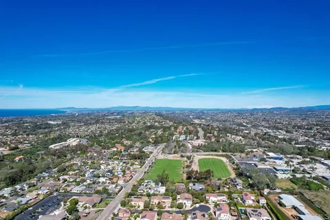 $3,595,000 | 1010 Scarlet Way, Encinitas, CA 92024