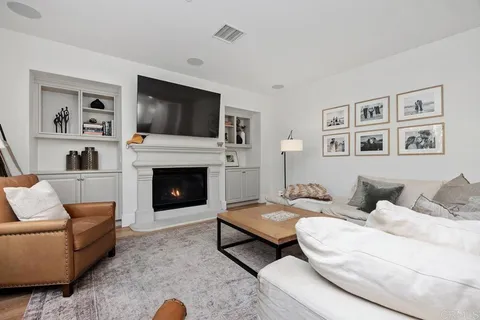 $3,595,000 | 1010 Scarlet Way, Encinitas, CA 92024