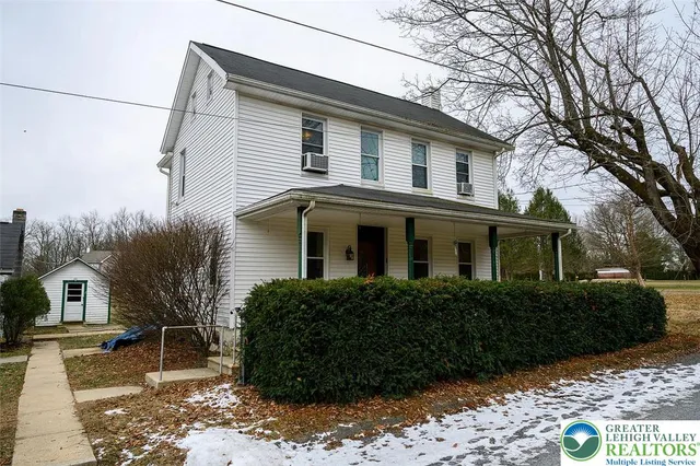 $375,000 | 3831 Peach Drive, Danielsville, PA 18038