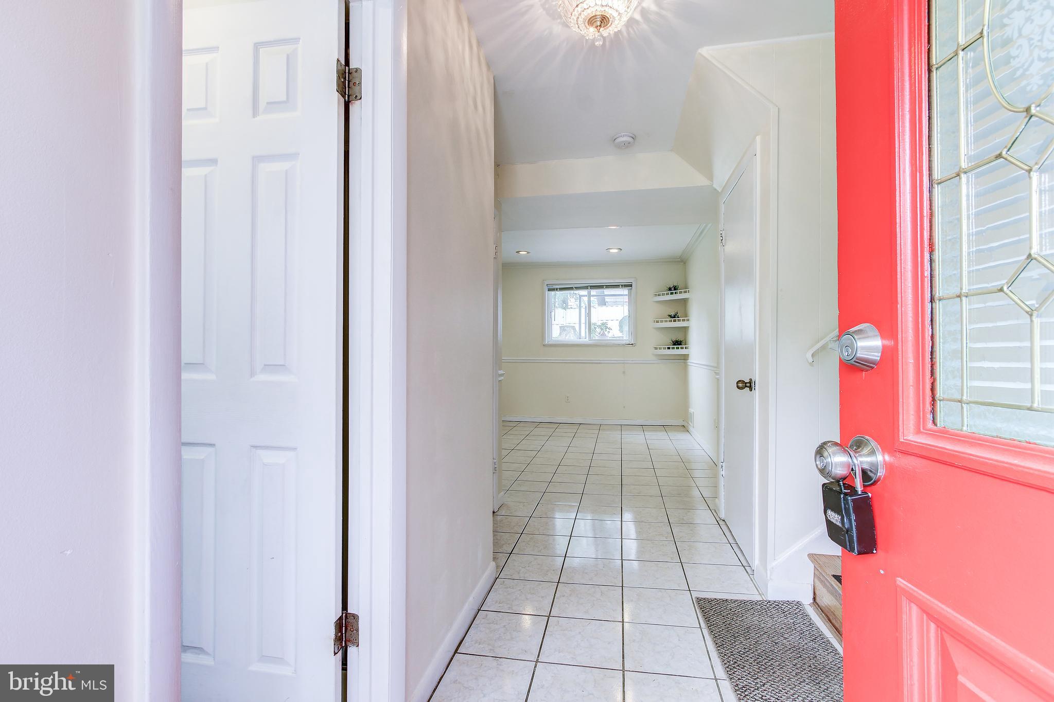 11814 Pittson Road Silver Spring, MD 20906 - Photo 5 of 35