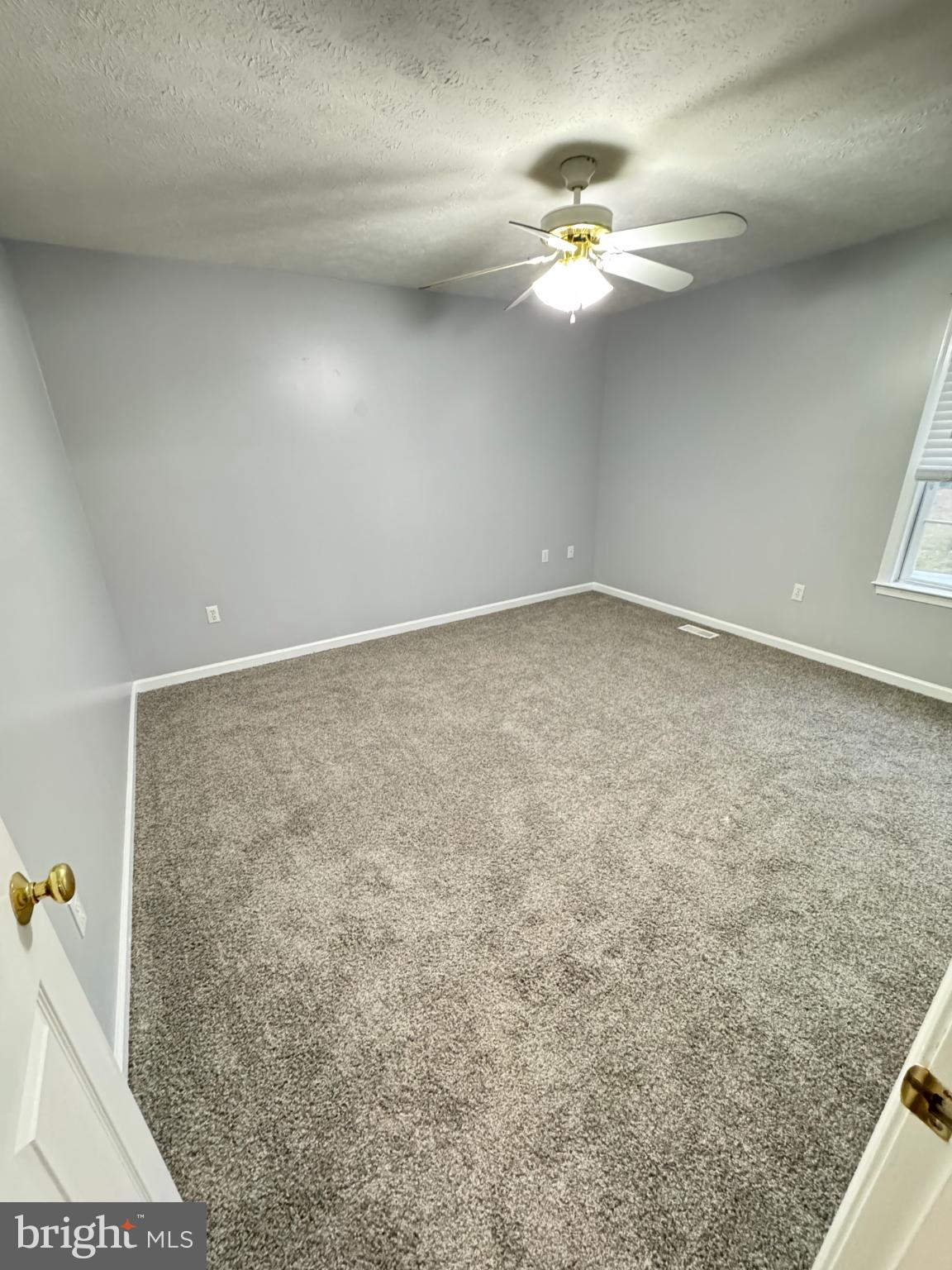 34 Stuart Court Strasburg, VA 22657 - Photo 48 of 54 en view of an empty room