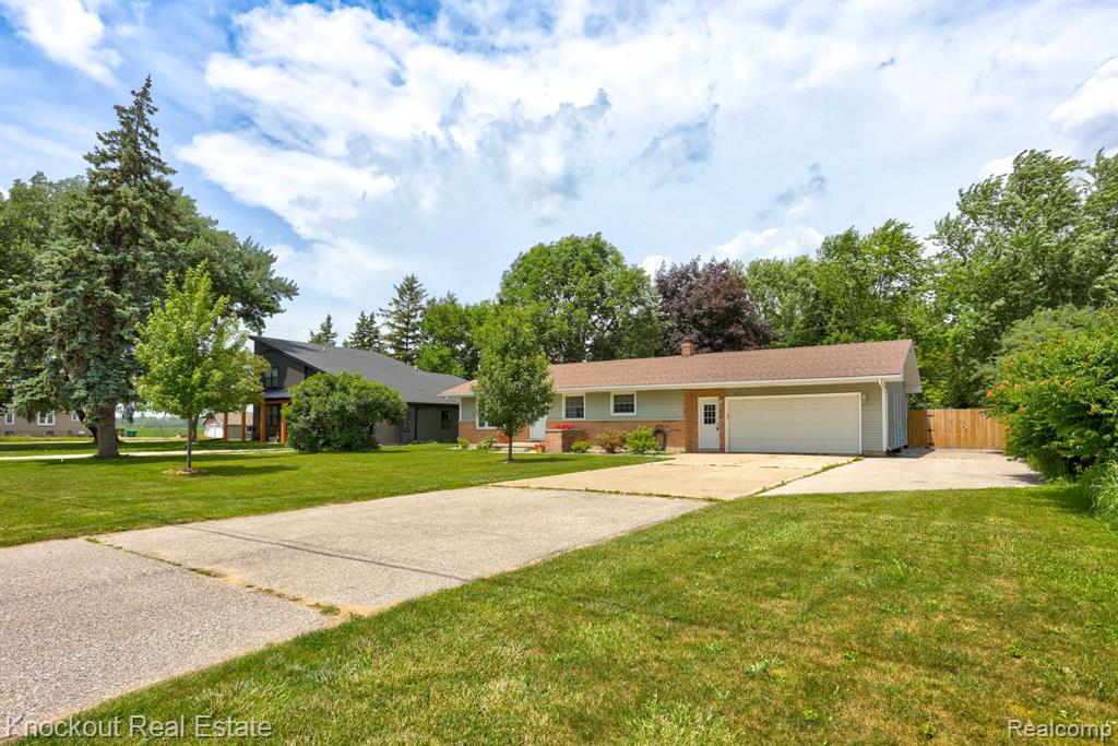 2015 Midland Road Bay City, MI 48706 - Photo 44 of 47 Gallery Image 44