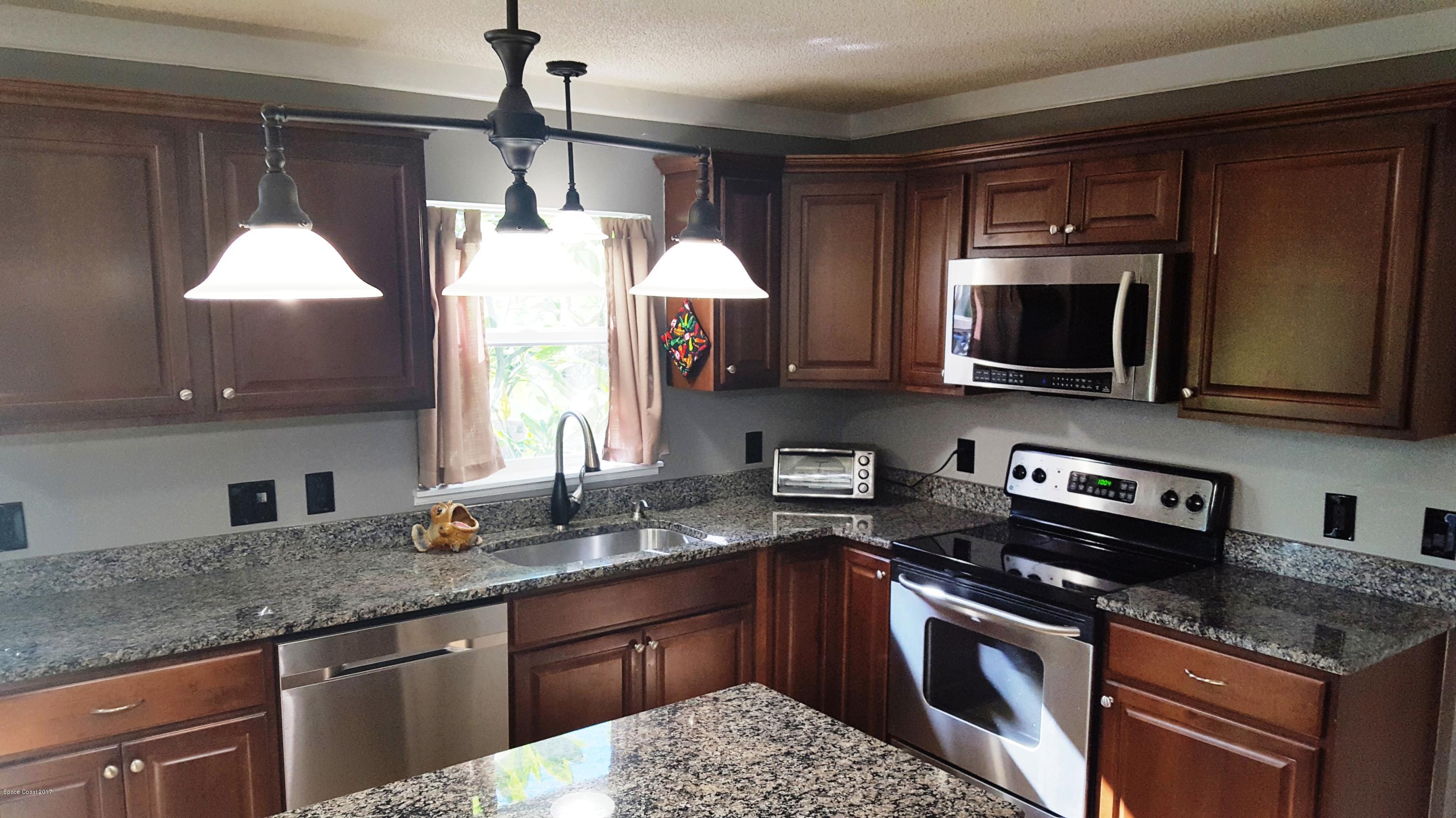1667 Adview Road Southeast, Unit 50 Palm Bay, FL 32909 - Photo 3 of 26 Kitchen1