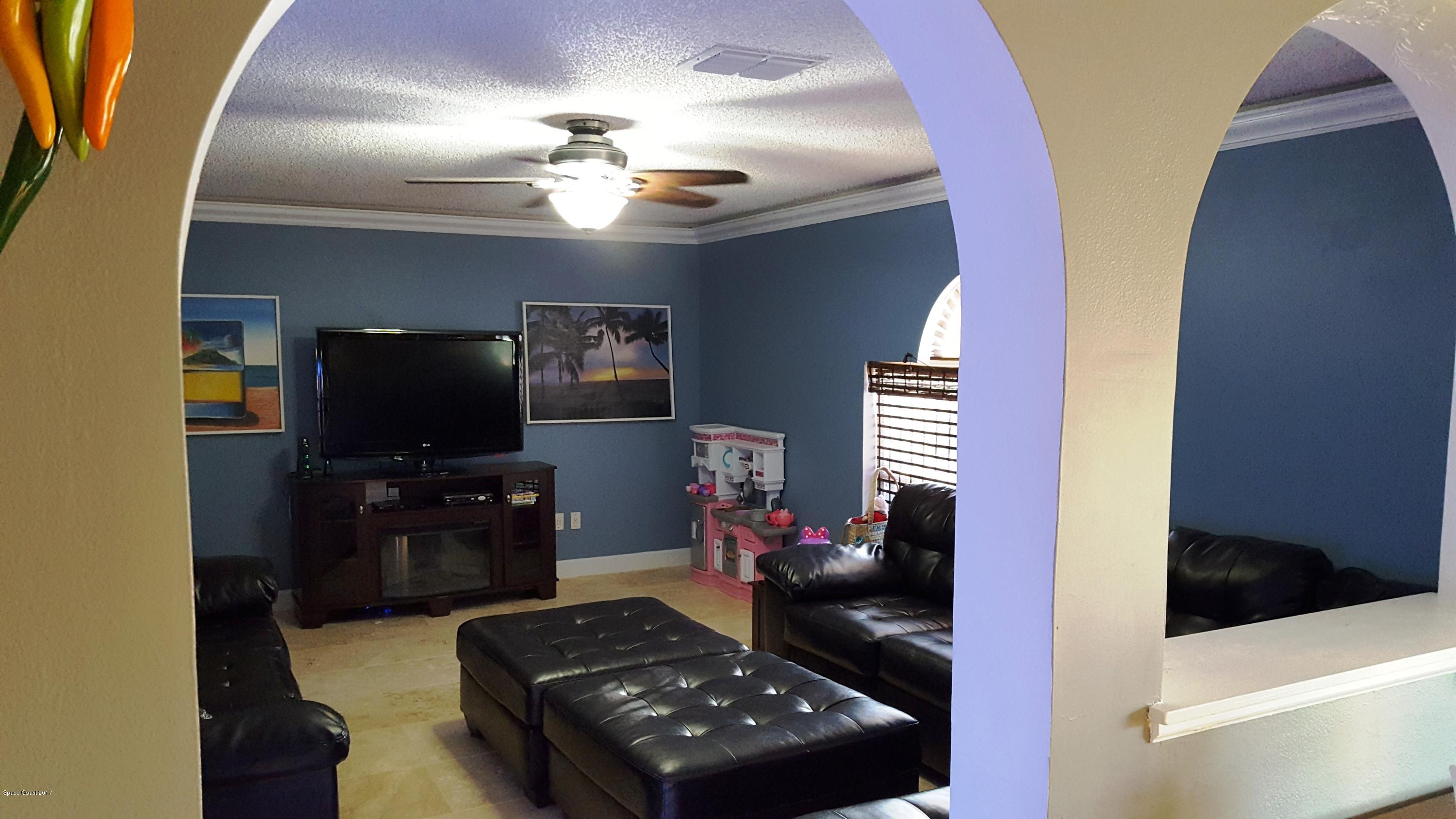1667 Adview Road Southeast, Unit 50 Palm Bay, FL 32909 - Photo 6 of 26 Family room view