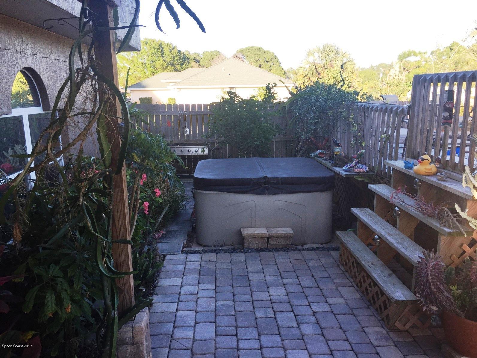 1667 Adview Road Southeast, Unit 50 Palm Bay, FL 32909 - Photo 10 of 26 Hot Tub Stays