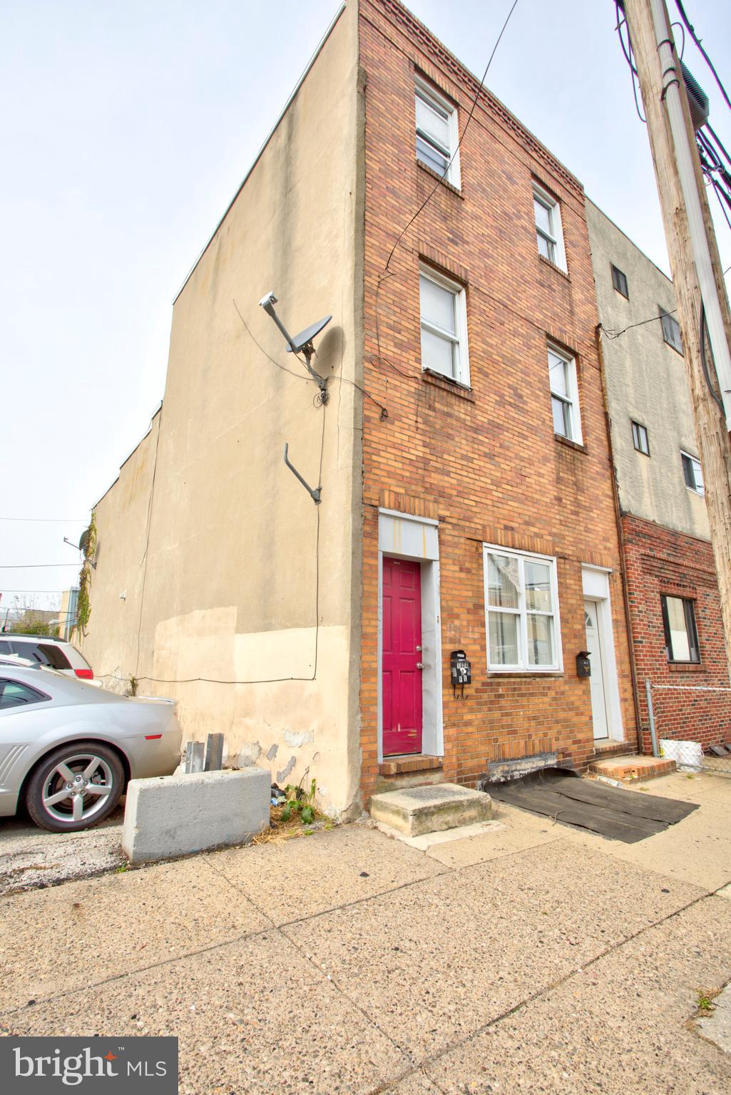 1404 South 2nd Street Philadelphia, PA 19147 - Photo 2 of 30 Exterior Front