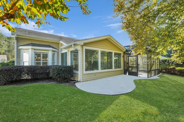 $465,000 | 105 Fort Beauregard Lane, Bluffton, SC 29909