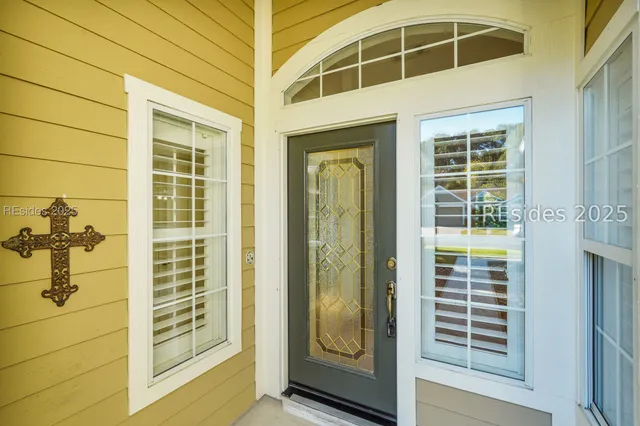$465,000 | 105 Fort Beauregard Lane, Bluffton, SC 29909