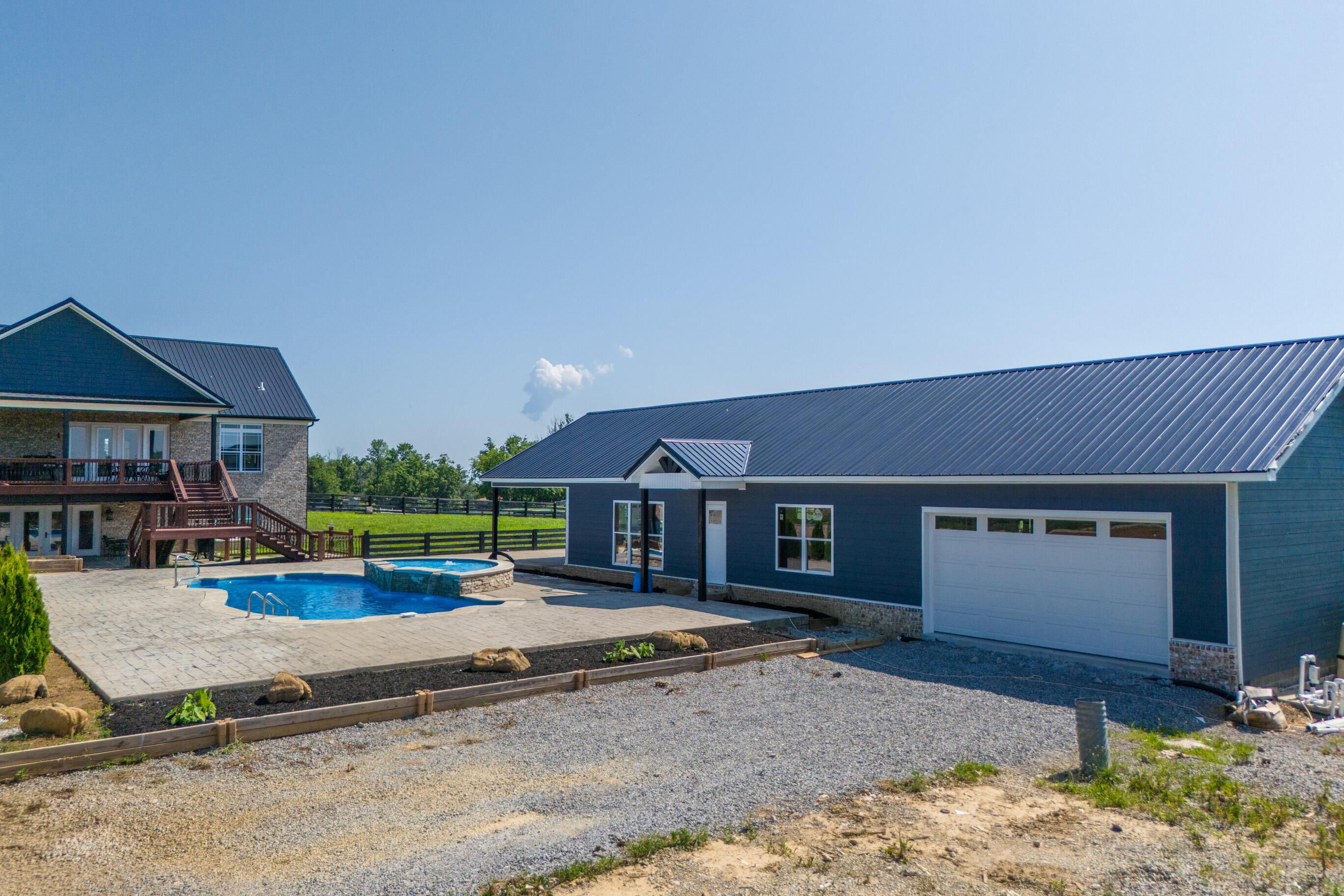 659 Concord Road Richmond, KY 40475 - Photo 49 of 64 20250623-659-Concord-Rd-drone-fh-009_web