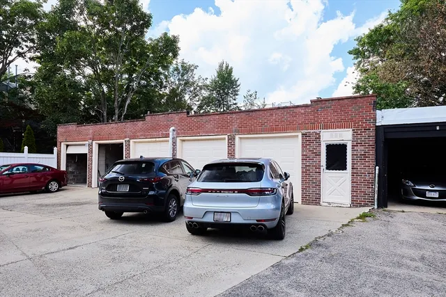 a view of a car in front of house