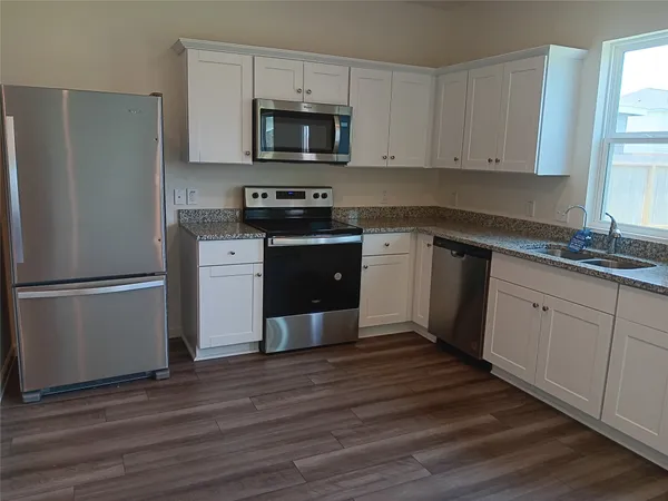 $2,100 | 7837 Pink Dahlia Drive, Houston, TX 77016