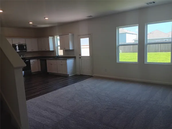 $2,100 | 7837 Pink Dahlia Drive, Houston, TX 77016