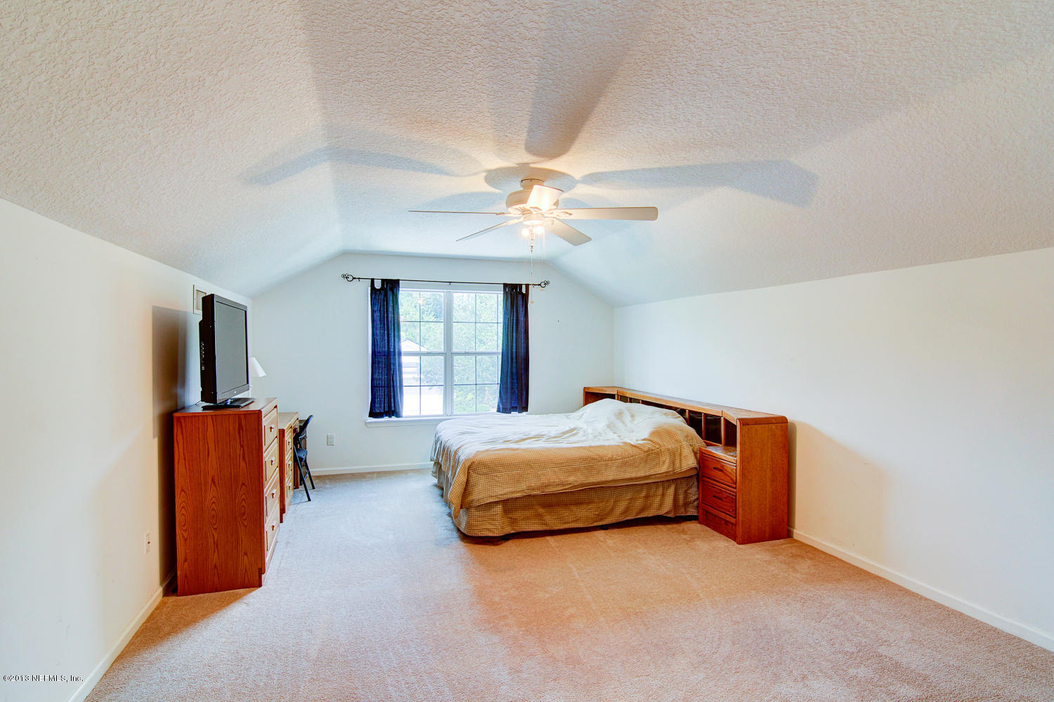 6527 Ginnie Springs Road Jacksonville, FL 32258 - Photo 27 of 35 Large Bonus Room with full bath!
