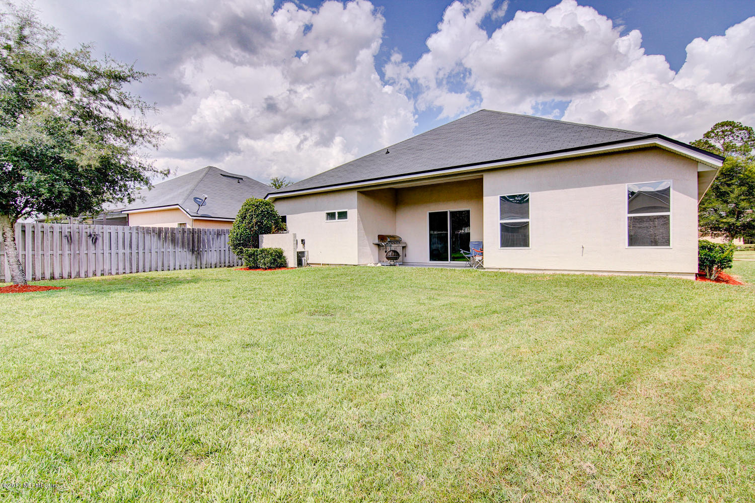 6527 Ginnie Springs Road Jacksonville, FL 32258 - Photo 32 of 35 Another View of Backyard Living