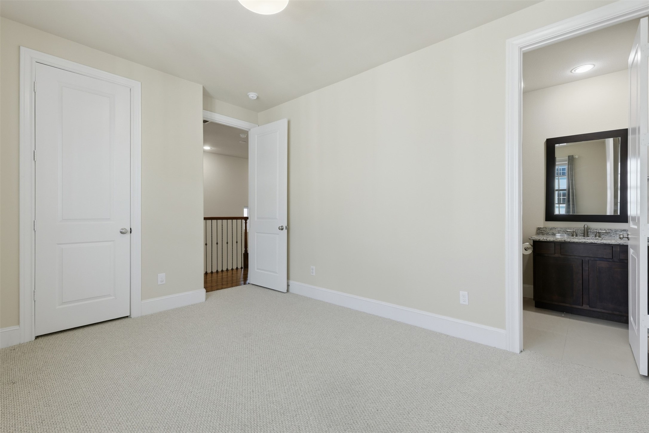 2707 Cohn Trails Lane Houston, TX 77007 - Photo 35 of 42 Secondary bedroom at a different angle